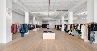 OLIO Wicker Park retail space at 1421 N Milwaukee Ave