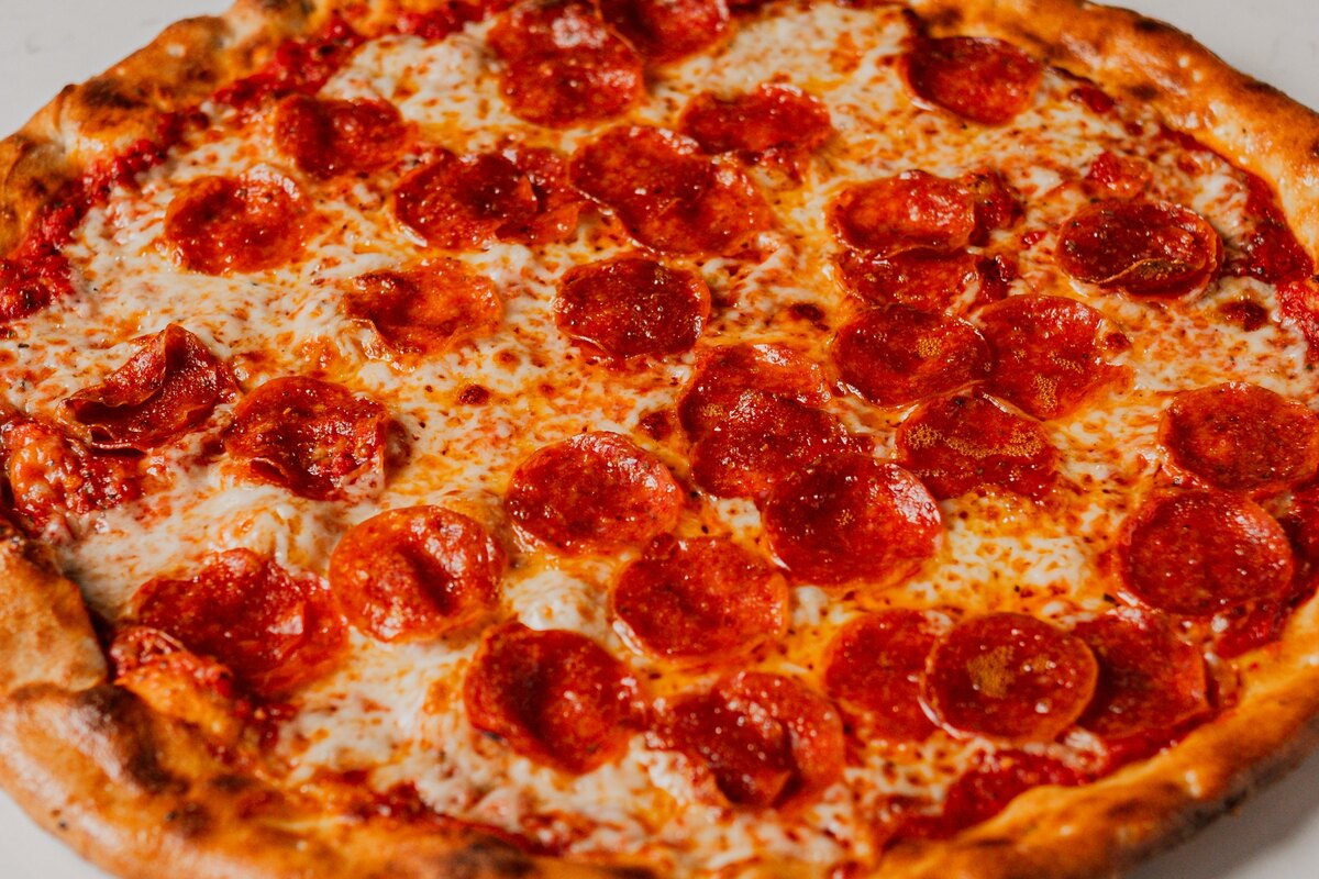 Pazza Pizza