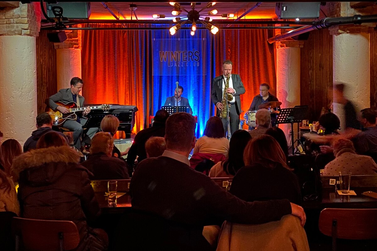 Winter's Jazz Club
